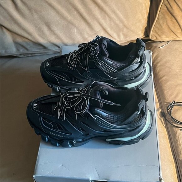 Balenciaga Track Sneakers Size 40 - Picture 7 of 7